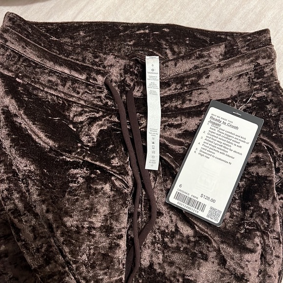 Lululemon Ready To Crush French Press Brown Velvet Special Edition Joggers NWT - Picture 4 of 4